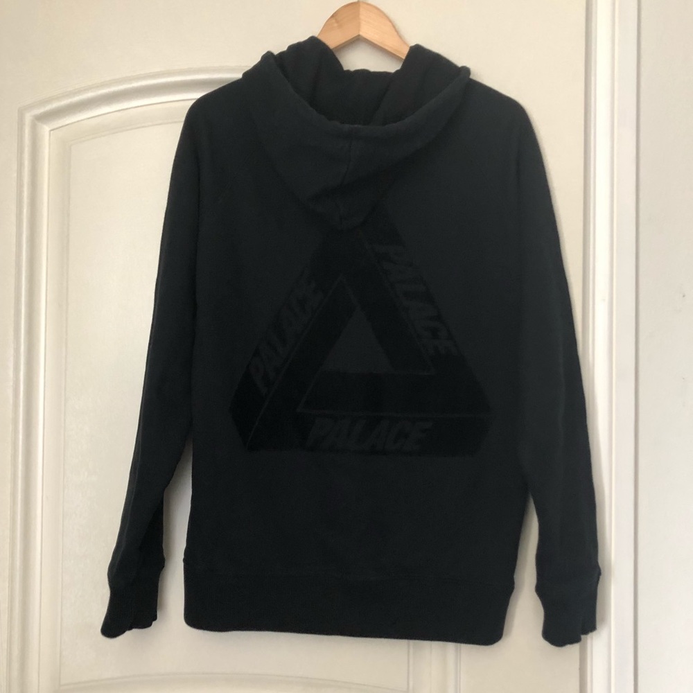PALACE • HOODIE - Picture 3 of 7